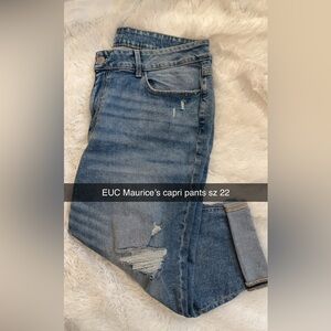 EUC Maurice’s capri jeans size 22